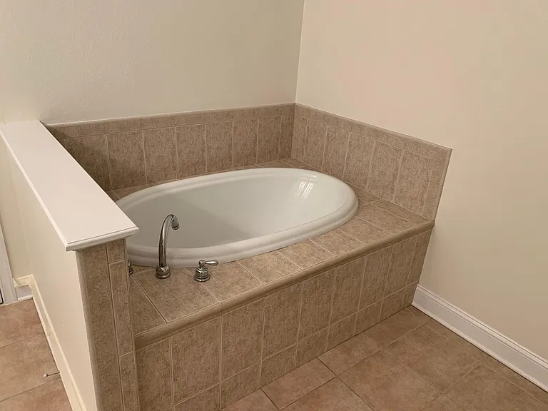 Master tub
