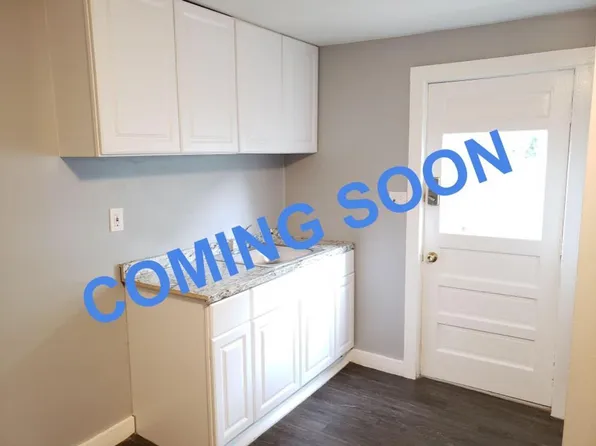 436 Granite St APT 4, Manchester, NH 03102