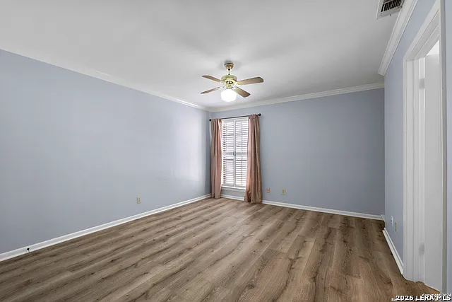 7926 Broadway #304 — Photo 21