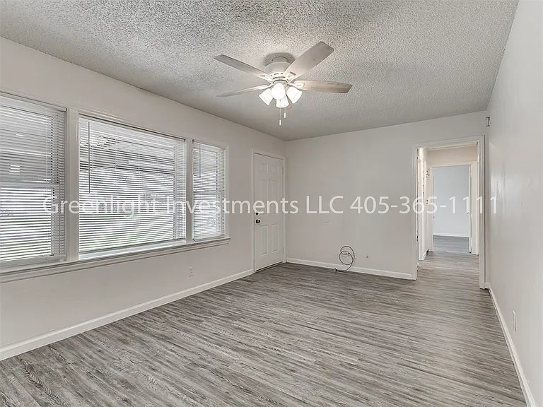 1509 Oelke Dr — Photo 28