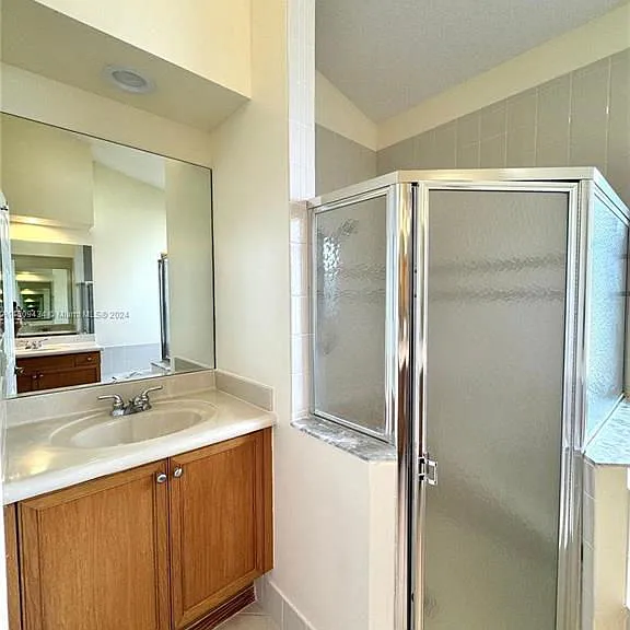 2591 SW 190th Ave — Photo 18