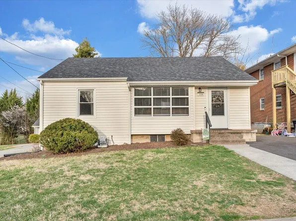 3358 Brandywine Ave, Roanoke, VA 24018