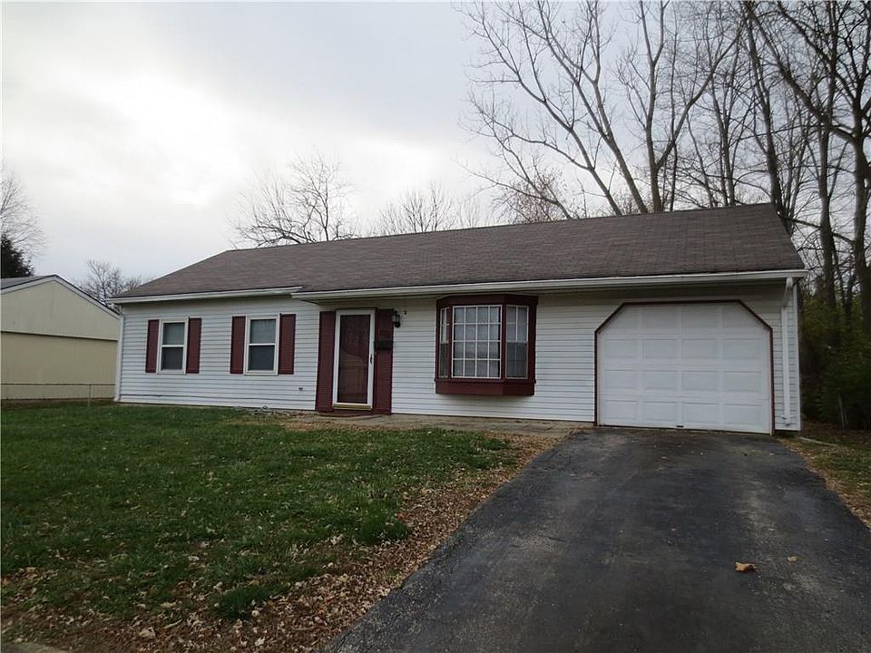 1st image of 1001 White Pine St