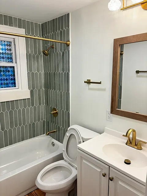 3 bed, 950 sqft, $1,275 — Photo 3