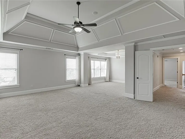 4612 Grandview Pkwy — Photo 44