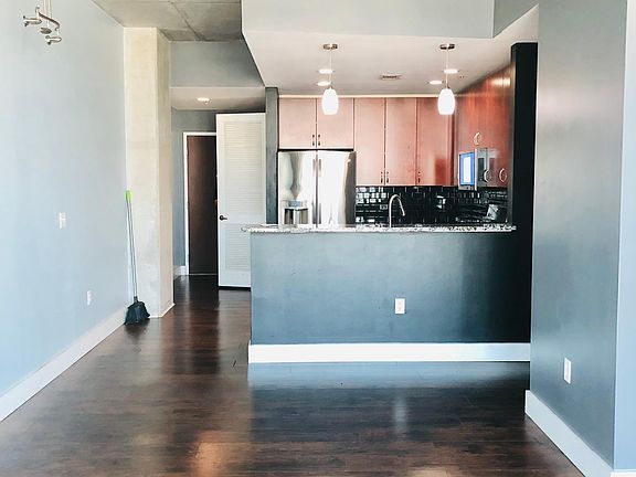 2nd image of 777 N Ashley Dr Unit 1807