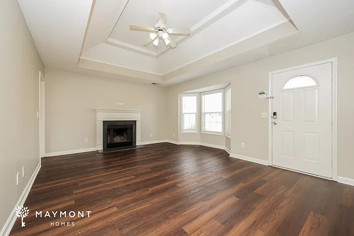 137 Howard Woody Dr — Photo 3