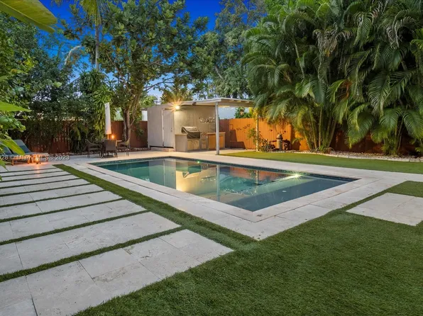 443 NE 71st St, Miami, FL 33138