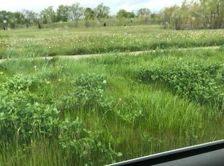 1674 Grove St, Aurora, IL 60505