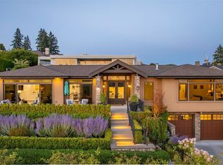 9368 Vineyard Crst, Bellevue, WA 98004