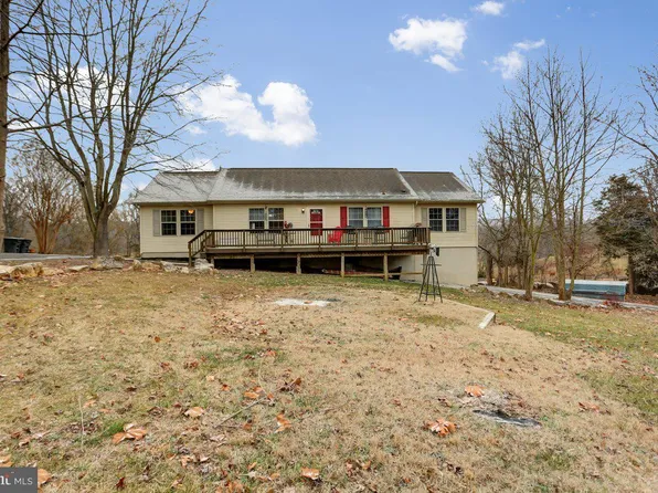 18061 Crampton Ln, Sharpsburg, MD 21782