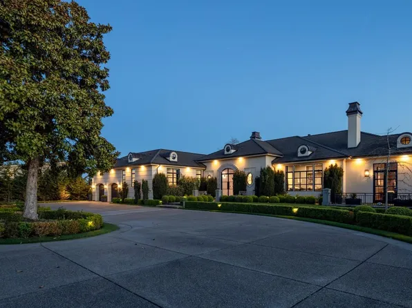 8001 SE Evergreen Hwy, Vancouver, WA 98664