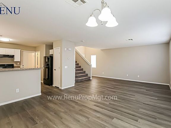 4th image of 5346 Black Eyed Susan Ct