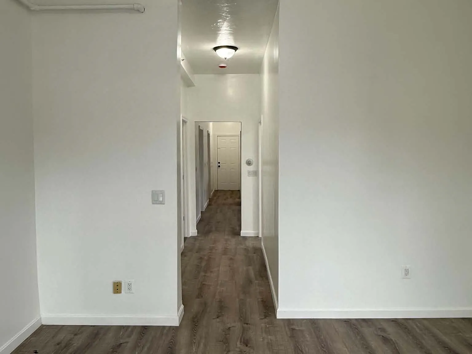 4 bed, 2.0 bath, 1453 sqft, $2,750 — Photo 4