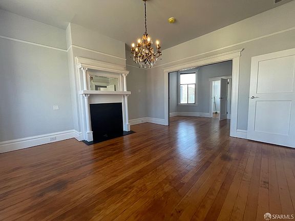 4th image of 837-843 Broadway St