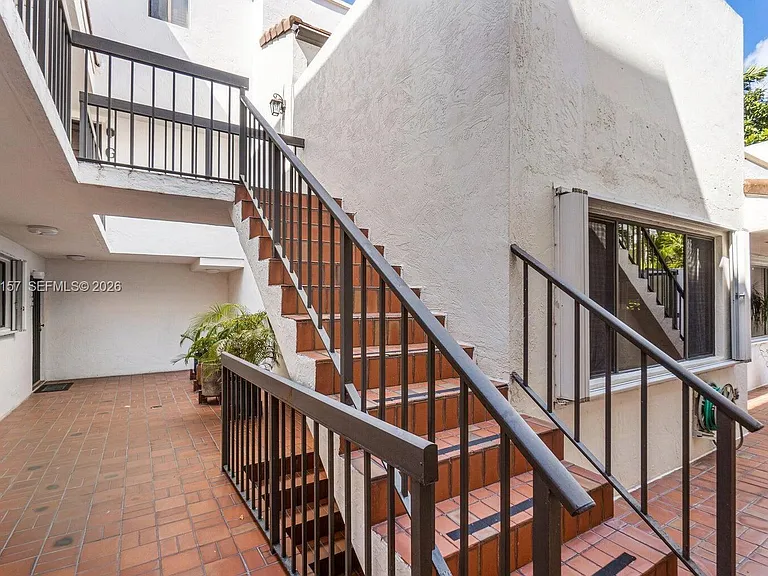 1520 Salzedo St #F — Photo 4