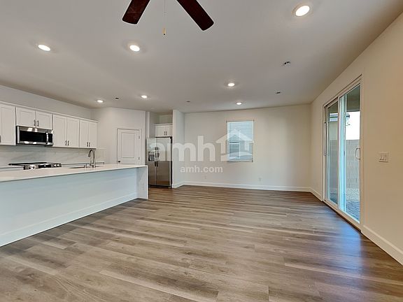 5th image of 4582 Camden Bridge St