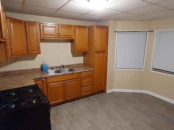 901 Marquette St APT 4, Bay City, MI 48706