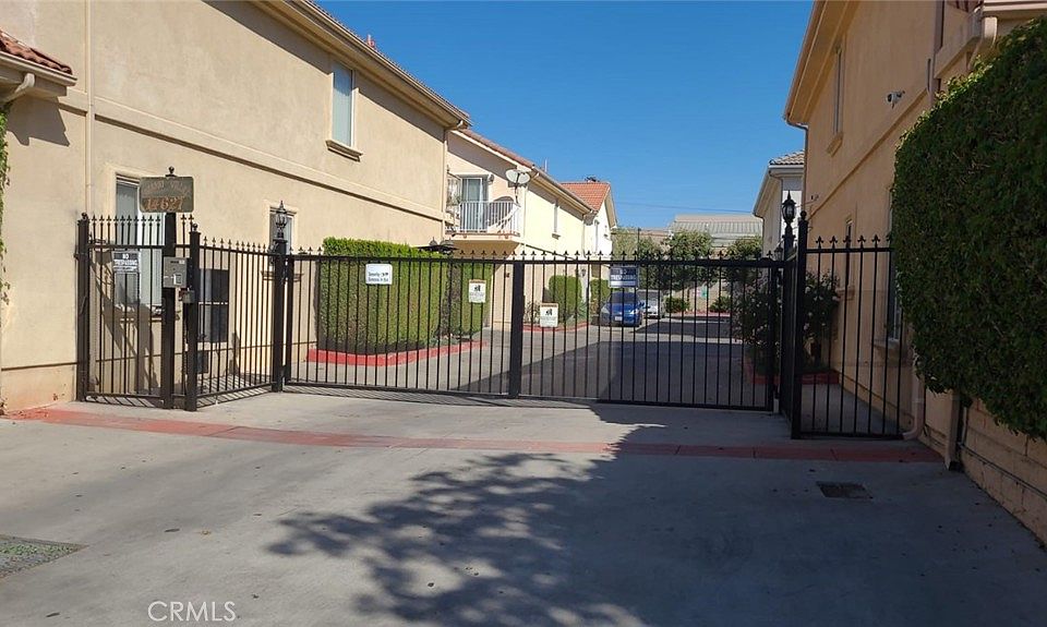 1st image of 14627 Gledhill St APT 1