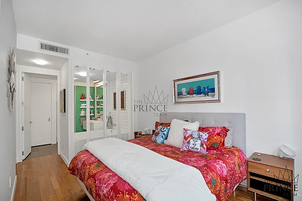 Sold by Compass | media 7
