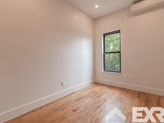 4th image of 593 Marcy Ave #33