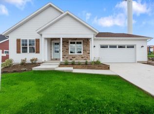 129 Douglas Dr, Brooklyn, WI 53521