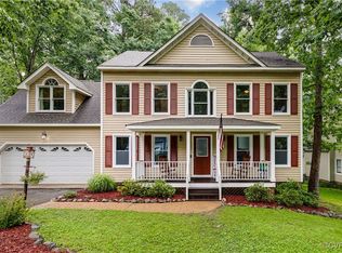 5809 Rosebay Forest Rd, Midlothian, VA 23112