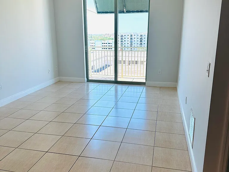 610 Clematis St #808 — Photo 19