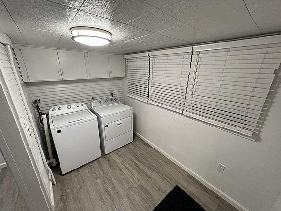 3rd image of 3178 Serra Way