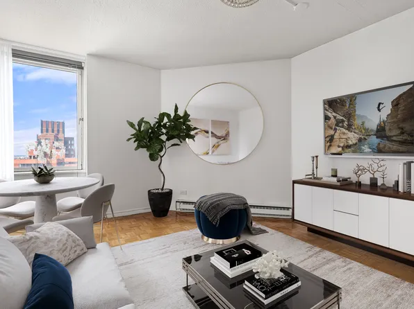 1623 3rd Avenue image 1 of 9