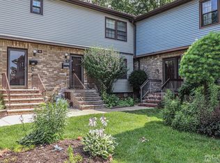 119 Highview Dr, Woodbridge, NJ 07095