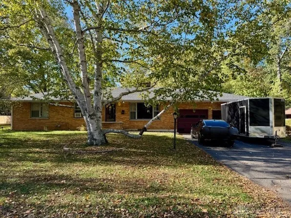 145 Elm Hill Dr, Dayton, OH 45415