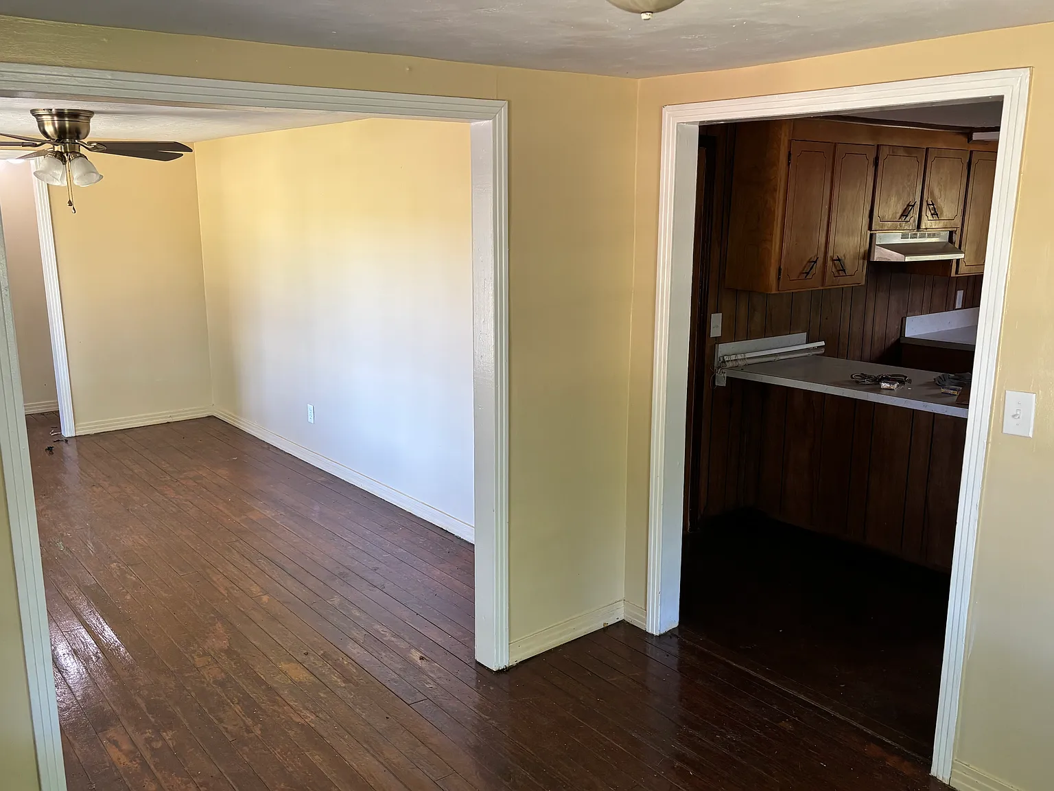 3 bed, 984 sqft, $895 — Photo 4