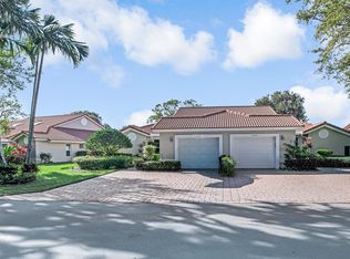 7690 Majestic Palm Dr, Boynton Beach, FL 33437