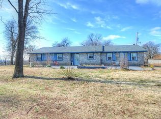 16888 E Thomas Dr, Claremore, OK 74017