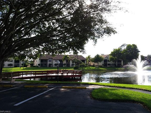 4th image of 8474 Charter Club Cir Unit 27