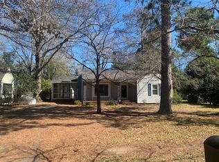 416 Forrest Dr, Fort Valley, GA 31030