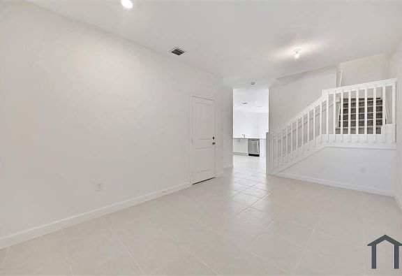 2nd image of 2574 SE 25th Dr