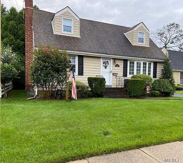1st image of 75 Evans Ave