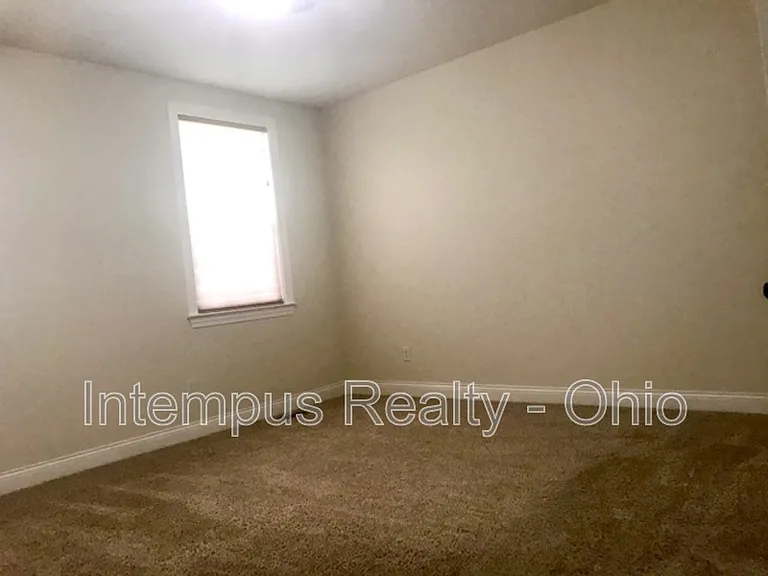 9390 Woodbine Way — Photo 26