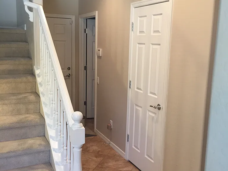 2022 W Marconi Ave — Photo 12
