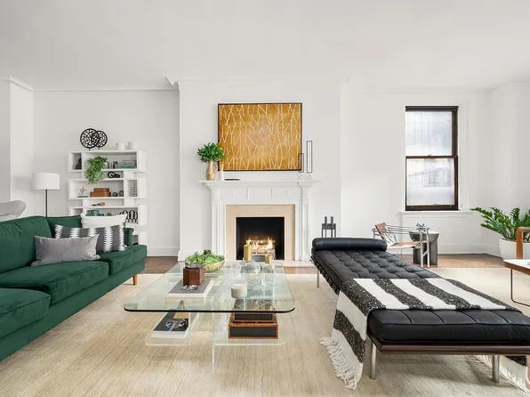 171 W 57th St APT 8C, New York, NY 10019