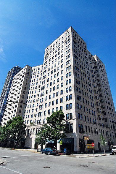 1st image of 2052 N Lincoln Park W APT 1505