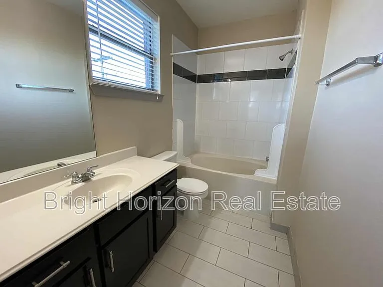 3625 Valley Vista Dr #601 — Photo 15