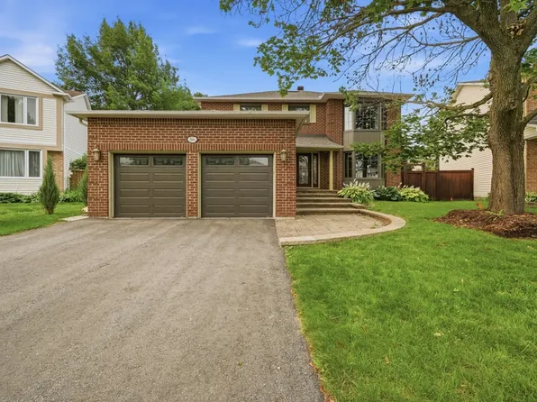 766 Lalande Ter, Ottawa, ON K4A 2M3