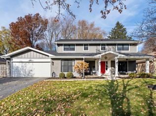 181 E Thompson Dr, Wheaton, IL 60189