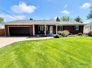 162 N Wynn Rd, Oregon, OH 43616