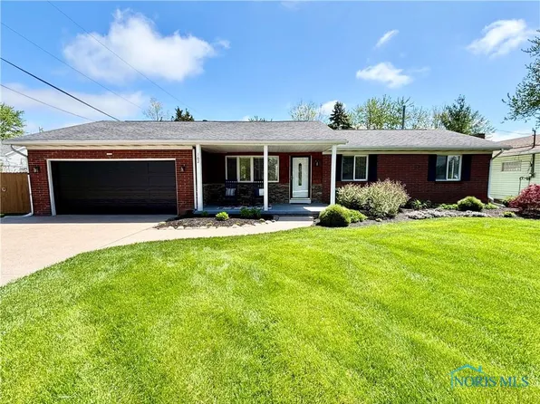 162 N Wynn Rd, Oregon, OH 43616