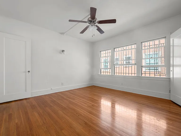 1400 N Formosa Ave — Photo 16