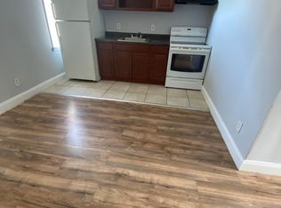 4936 N 17th St #2B, Philadelphia, PA 19141